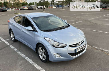 Седан Hyundai Elantra 2012 в Миколаєві