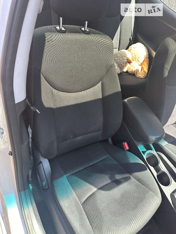 Седан Hyundai Elantra 2014 в Зеленодольской