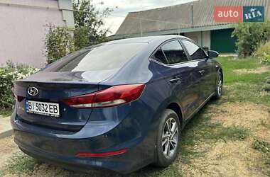 Седан Hyundai Elantra 2017 в 