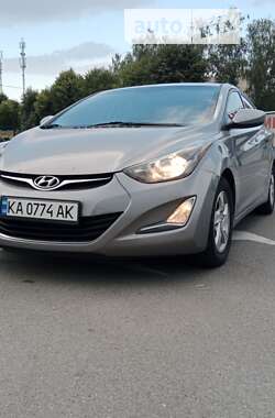 Седан Hyundai Elantra 2014 в Киеве