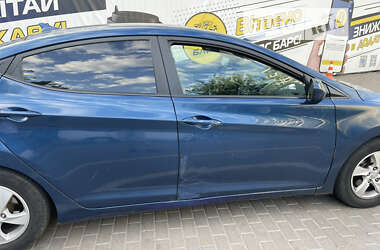 Седан Hyundai Elantra 2014 в Киеве