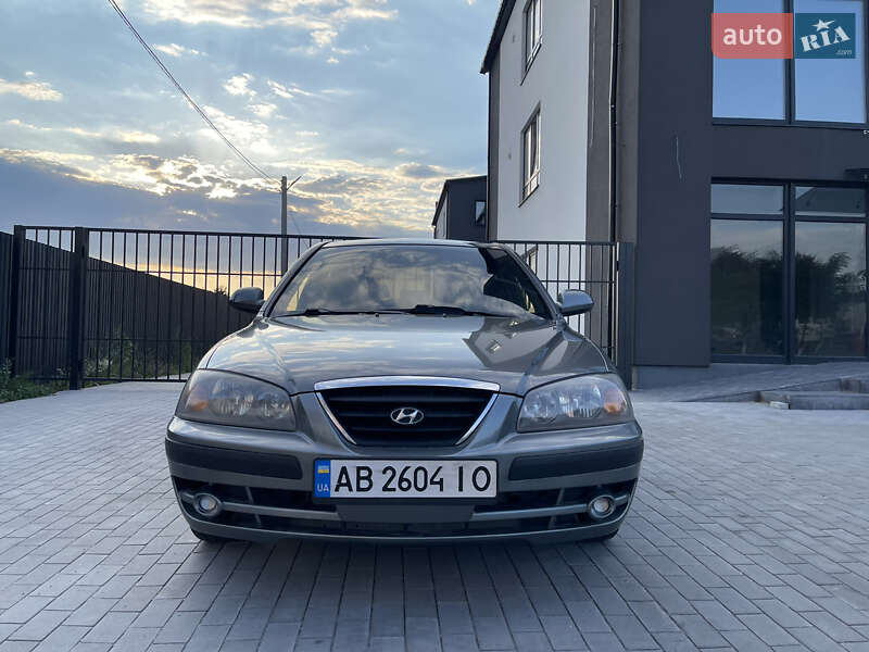 Седан Hyundai Elantra 2010 в Виннице