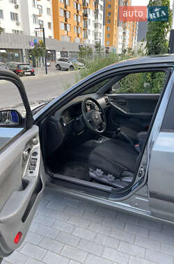 Седан Hyundai Elantra 2010 в Виннице
