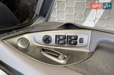Седан Hyundai Elantra 2010 в Виннице