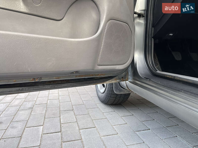 Седан Hyundai Elantra 2010 в Виннице