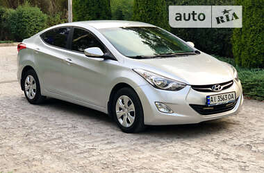 Седан Hyundai Elantra 2013 в Каменском