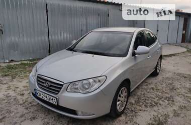 Седан Hyundai Elantra 2008 в Киеве