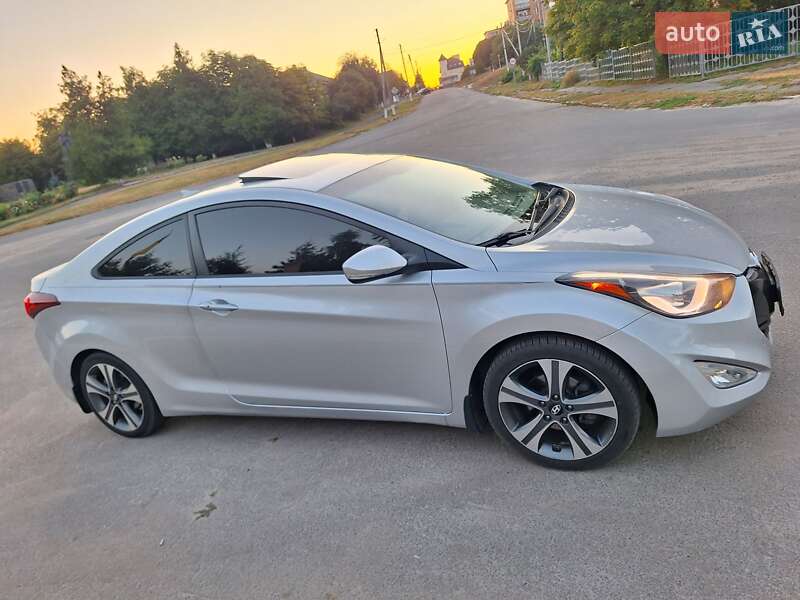 Hyundai Elantra 2013