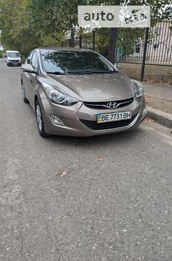 Седан Hyundai Elantra 2013 в Николаеве