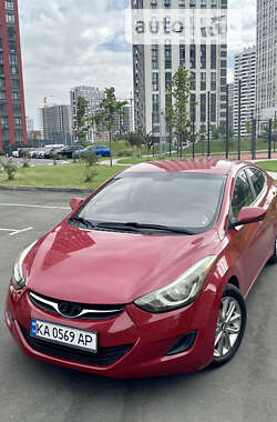 Седан Hyundai Elantra 2014 в Киеве