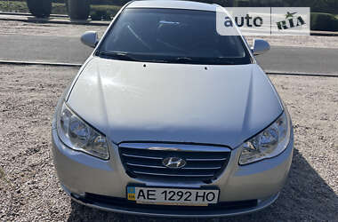 Седан Hyundai Elantra 2008 в Дніпрі