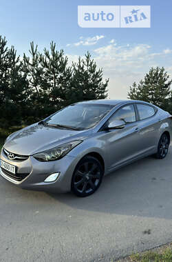 Седан Hyundai Elantra 2011 в Долине