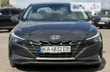 Седан Hyundai Elantra 2021 в Києві