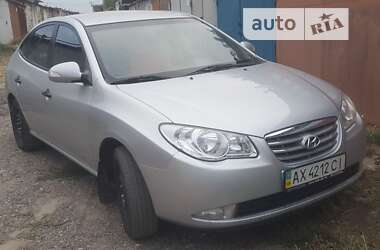 Седан Hyundai Elantra 2010 в Харькове