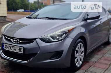 Седан Hyundai Elantra 2013 в Житомирі