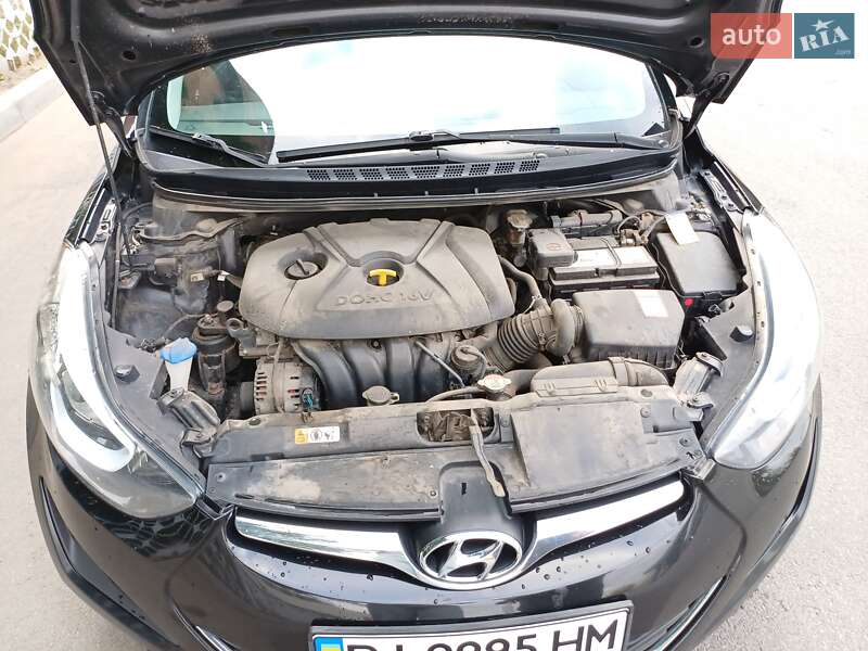 Седан Hyundai Elantra 2015 в Одессе