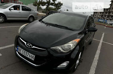 Седан Hyundai Elantra 2013 в Миколаєві