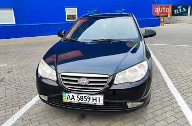 Седан Hyundai Elantra 2008 в 