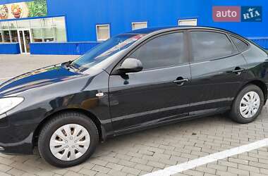 Седан Hyundai Elantra 2008 в 