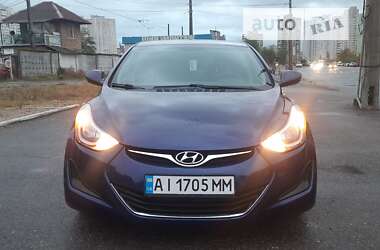 Седан Hyundai Elantra 2014 в Києві