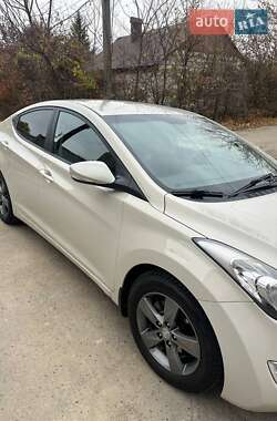 Седан Hyundai Elantra 2012 в Харкові