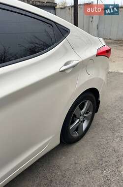 Седан Hyundai Elantra 2012 в Харкові