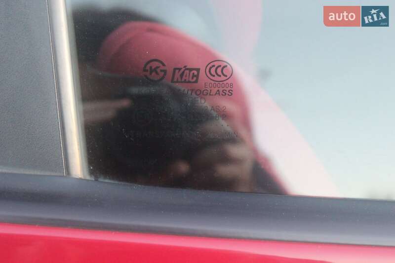 Хэтчбек Hyundai Elantra 2006 в Кривом Роге