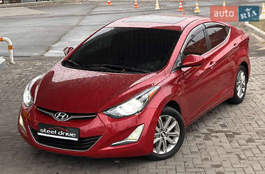 Седан Hyundai Elantra 2014 в Миколаєві