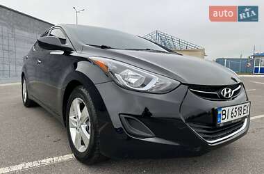 Седан Hyundai Elantra 2012 в Полтаві