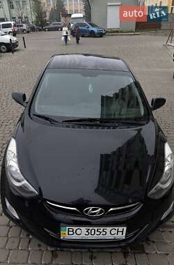 Седан Hyundai Elantra 2012 в 