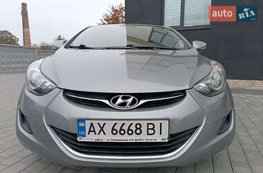 Седан Hyundai Elantra 2012 в Харькове