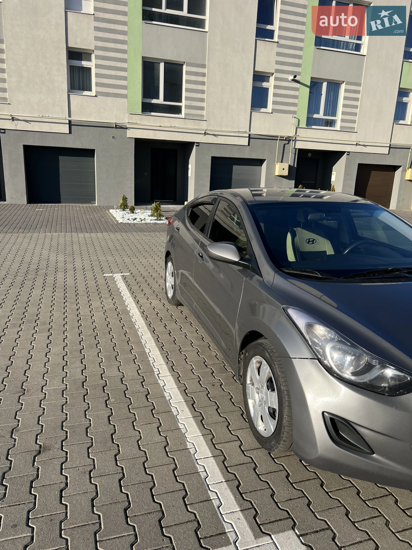2012 Hyundai Elantra - мініатюра 3