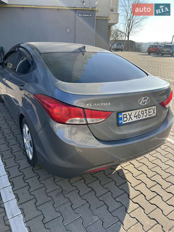 Седан Hyundai Elantra 2012 в Хмельницком