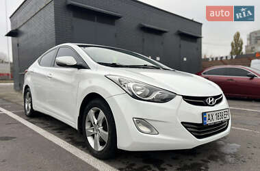 Седан Hyundai Elantra 2012 в Харькове