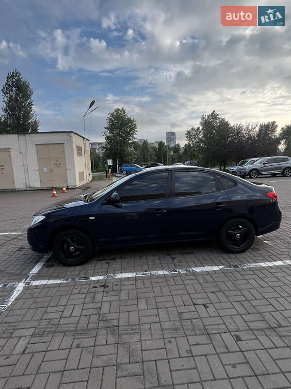 Седан Hyundai Elantra 2008 в Кагарлыке
