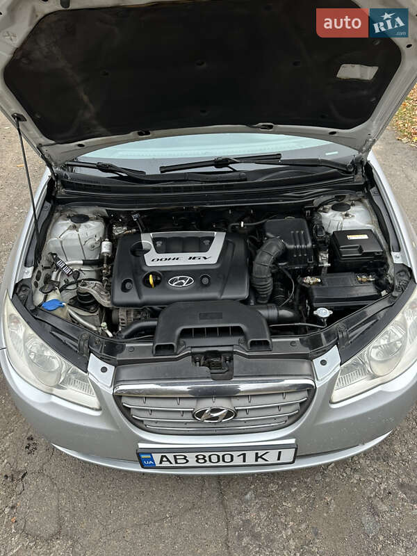 Седан Hyundai Elantra 2007 в Тульчине