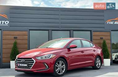 Седан Hyundai Elantra 2016 в Ровно