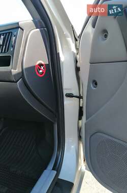 Седан Hyundai Elantra 2004 в Чернигове