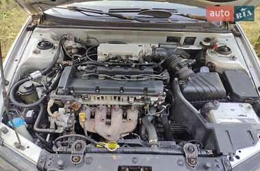 Седан Hyundai Elantra 2004 в Чернигове