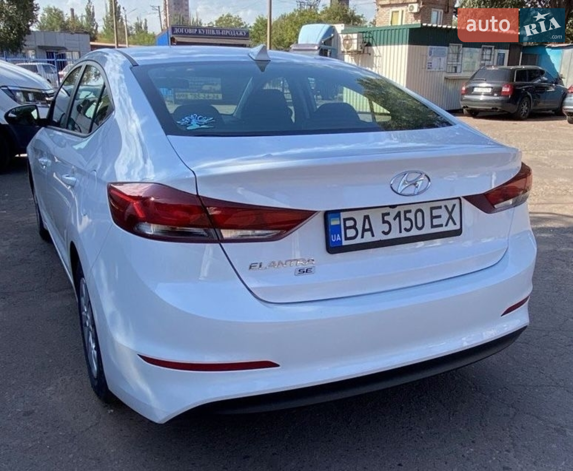 2018 Hyundai Elantra - мініатюра 26