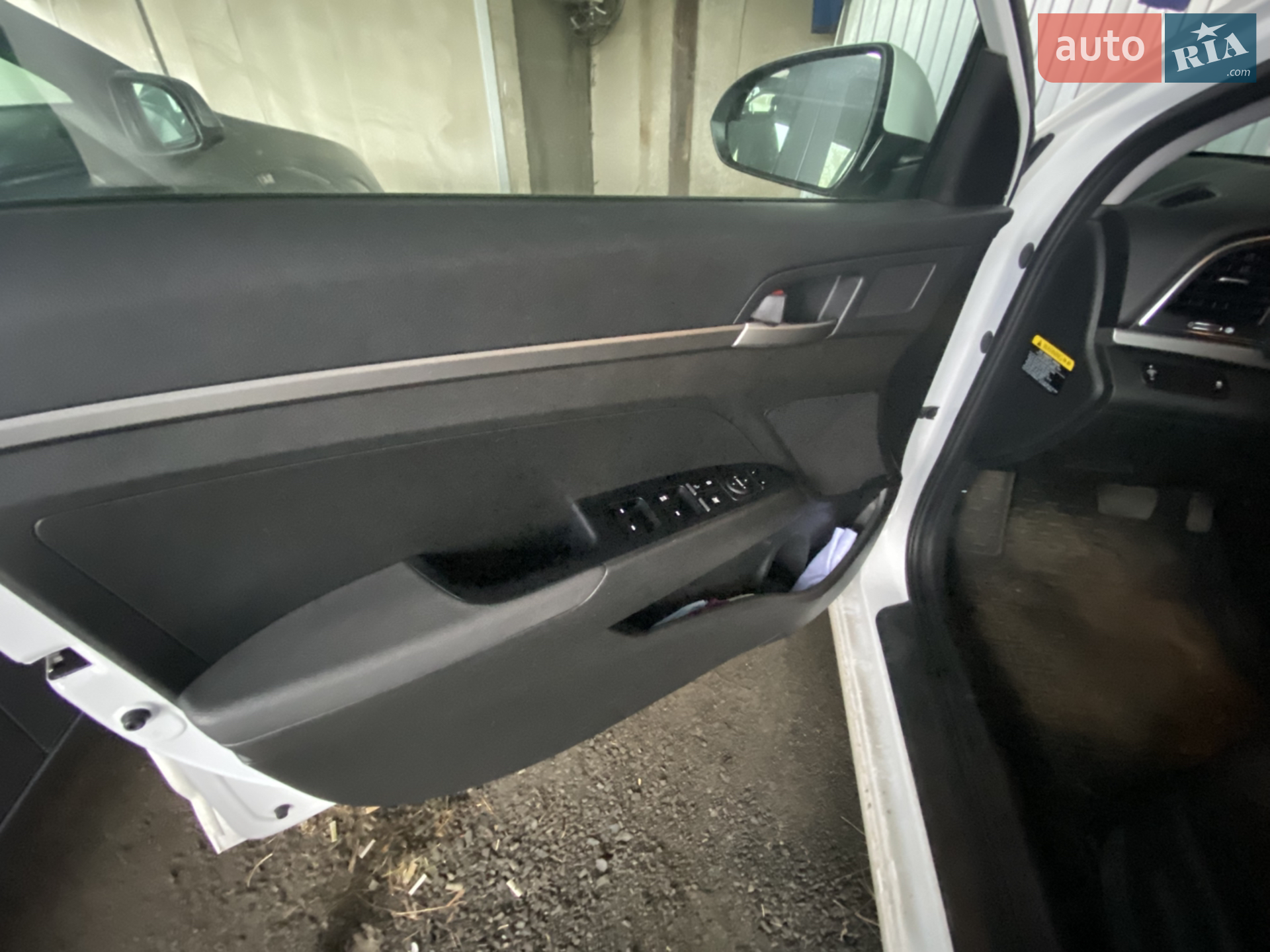 2018 Hyundai Elantra - мініатюра 36