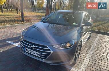 Седан Hyundai Elantra 2017 в Кропивницькому