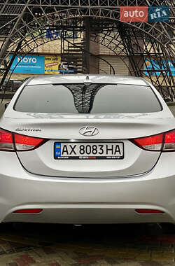 Седан Hyundai Elantra 2012 в Харькове