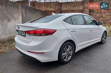 Седан Hyundai Elantra 2018 в Києві