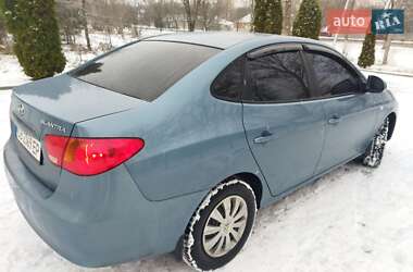 Седан Hyundai Elantra 2007 в Прилуках