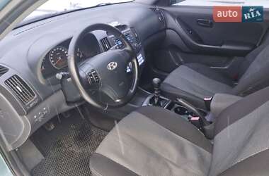 Седан Hyundai Elantra 2007 в Прилуках