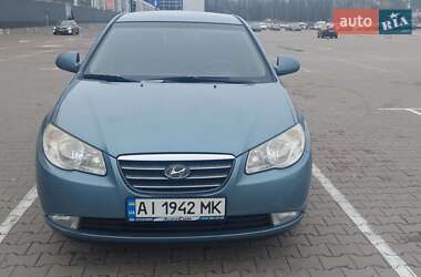 Седан Hyundai Elantra 2008 в Києві