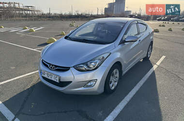 Седан Hyundai Elantra 2011 в Киеве