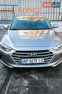 Седан Hyundai Elantra 2017 в Запоріжжі