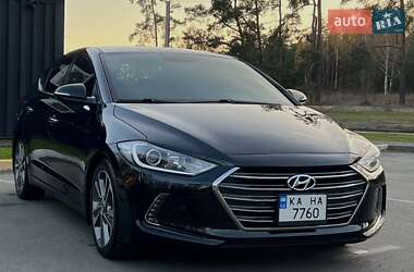 Седан Hyundai Elantra 2016 в Києві